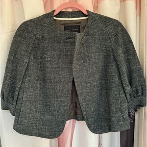Banana Republic women’s charcoal gray wool blend swing coat. 3/4 sleeves. Size 2